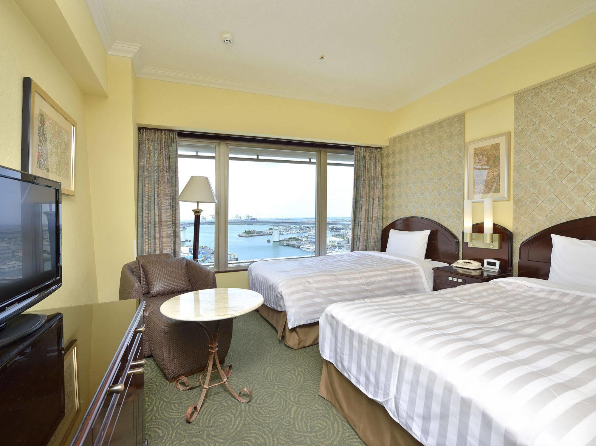 Okinawa Kariyushi Urban Resort Νάχα Εξωτερικό φωτογραφία